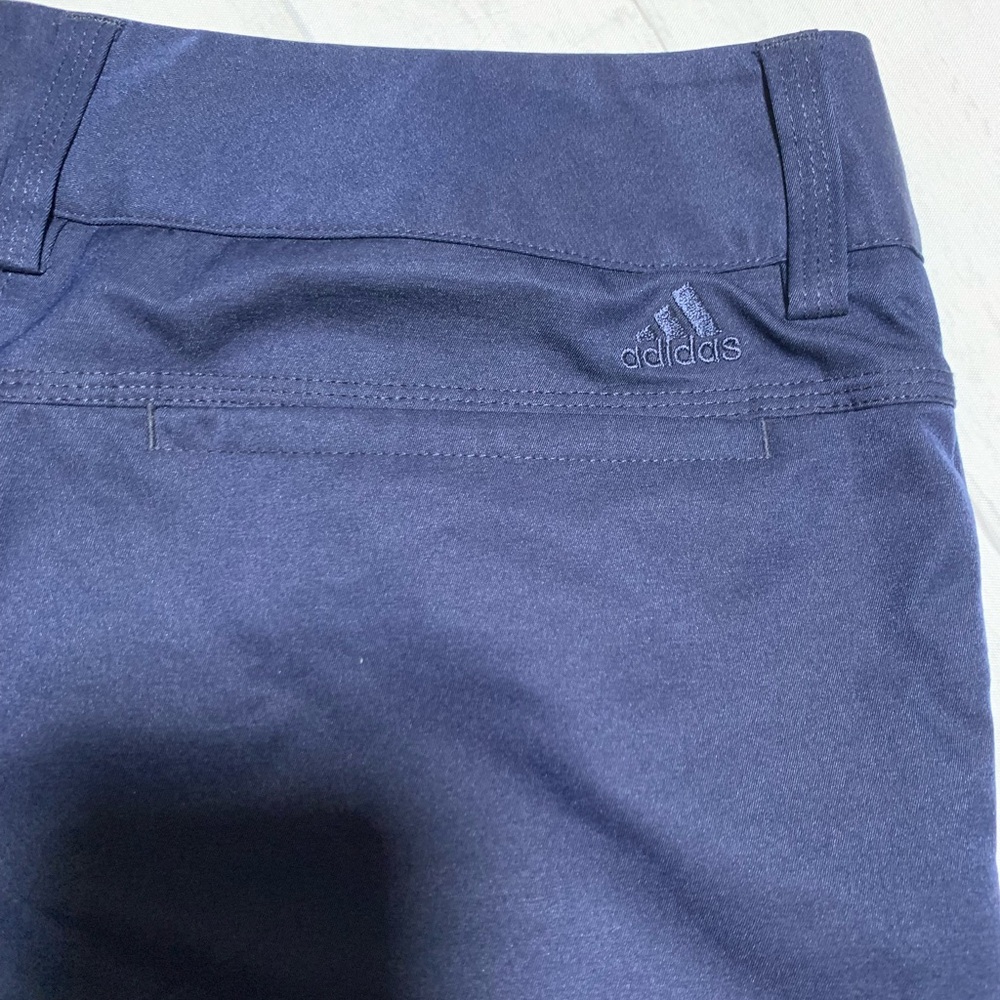 Adidas Women’s Golf Shorts. Navy blue. Size 2. - Picture 10 of 10